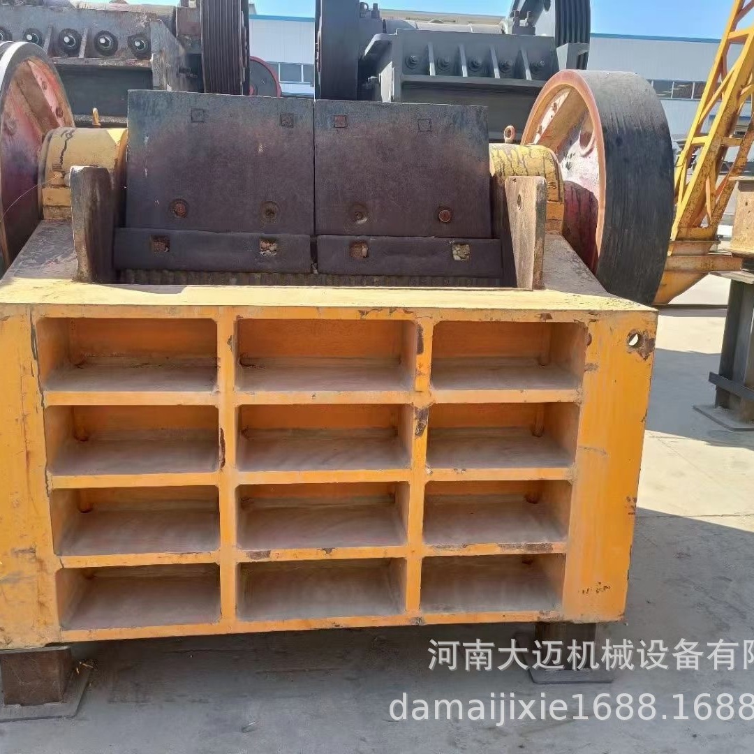出售二手300*1300细齿颚式破碎机 矿山碎石机 检修到位