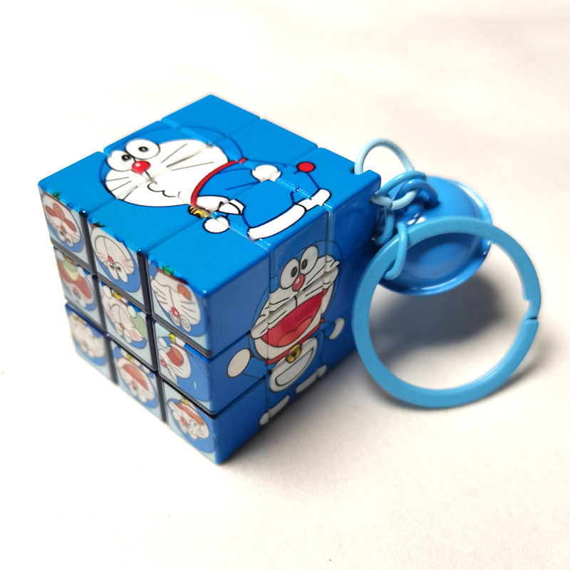 卵の子のパーティーの新型のミニの小さいルービックキューブのキーホルダーは義烏工場のメーカーの卸売りの子供機の子供を掛けます。