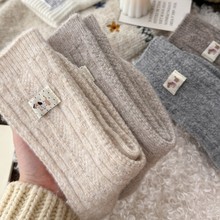 �M���u��ë�m��Ů��ϵ�͹ſɐ��D�c���Ӻ�ů��Ͳ�m�����Ѷ��L�m