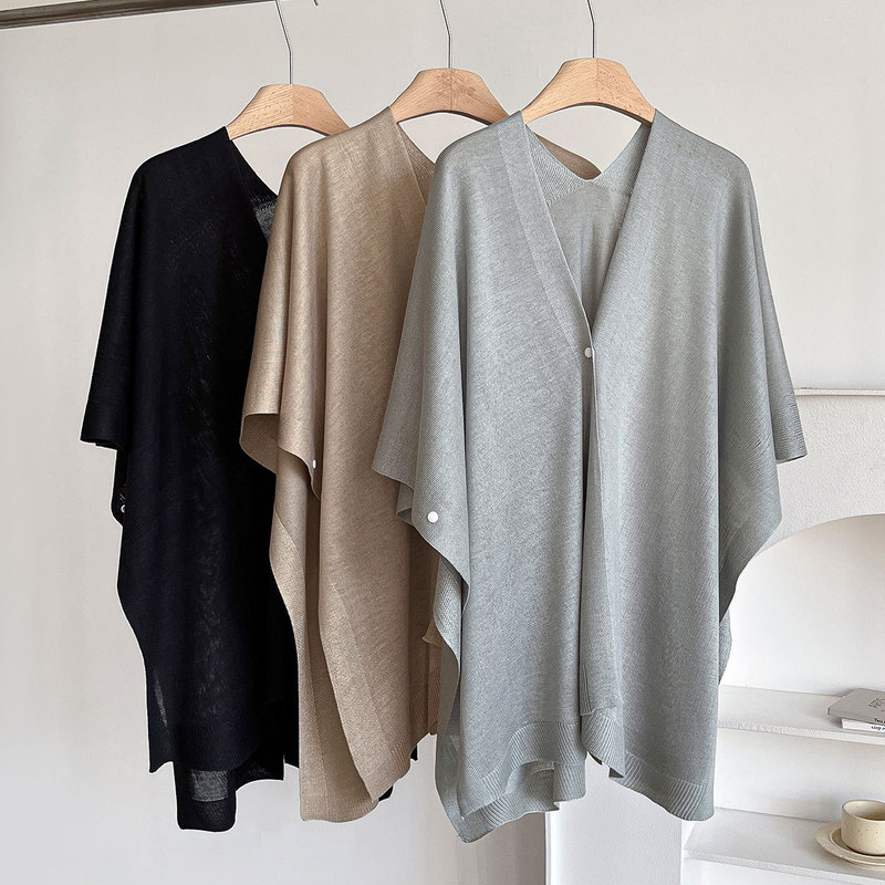 New Stylish Lightweight Knit Shawl, Loose-Fitting Fashionable Knit Cape for Air-Conditioned Rooms