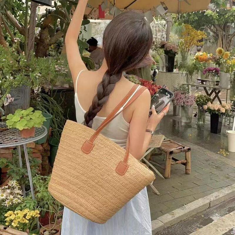 Summer Travel Large-Capacity Woven Bag 2026 New Casual Vacation Style Beach Bag Versatile Straw Bag for Commuting Summer Travel Large-Capacity Woven Bag 2026 New Casual Vacation Style Beach Bag Versatile Straw Bag for Commuting