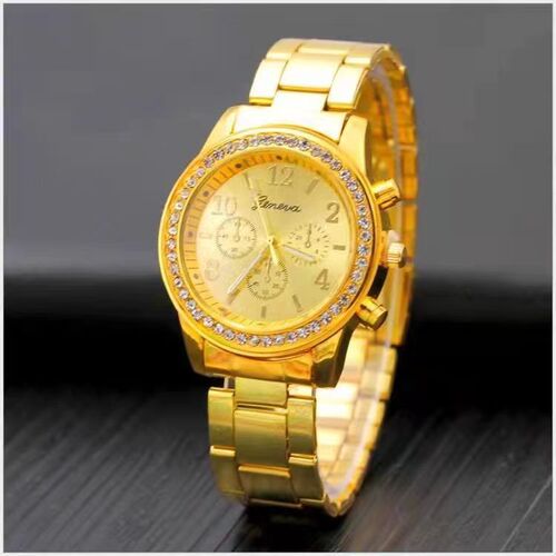 New Geneva Three-Dial Diamond-Encrusted Alloy Women's Quartz Wristwatch with European and American Steel Strap Casual Watch