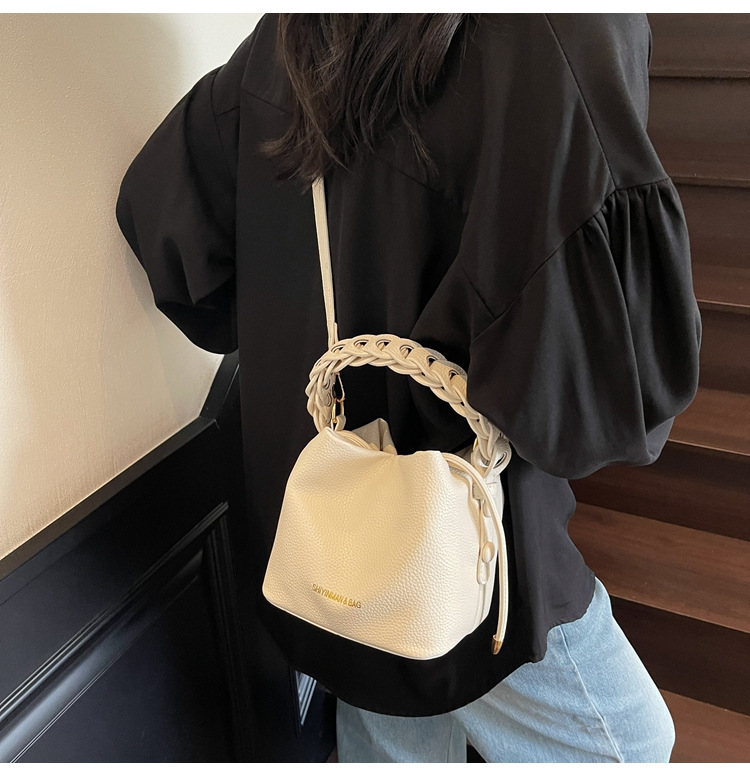Korean style bucket bag 2025 Summer new style, trendy and versatile, women's crossbody, niche and super popular single-shoulder bag undefined