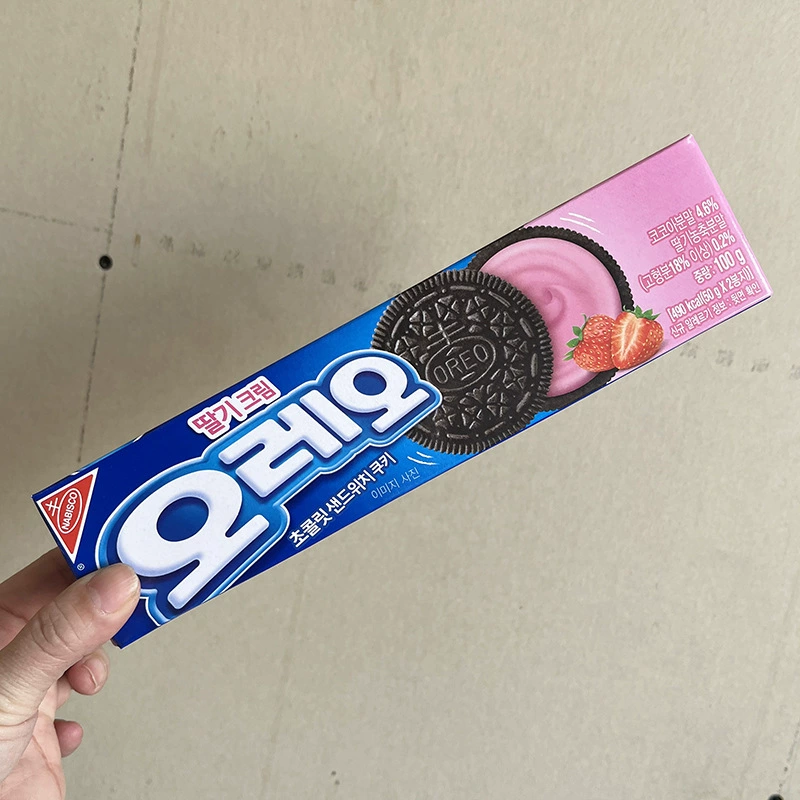 Импортные снеки OREO Leo с шоколадно-клубничным вкусом, сэндвич-бисквиты, заменитель пищи, 100 г, популярные закуски в интернете