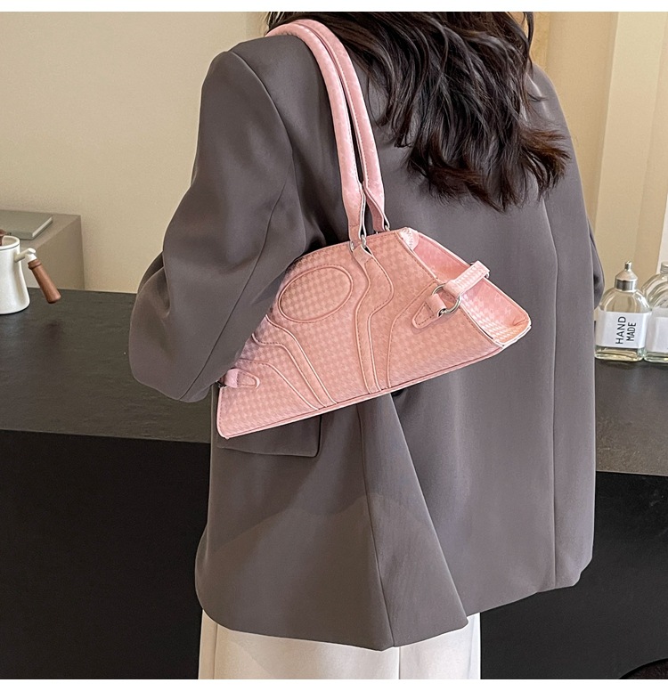 Women's Medium Pu Leather Solid Color Streetwear Zipper Underarm Bag display picture 8