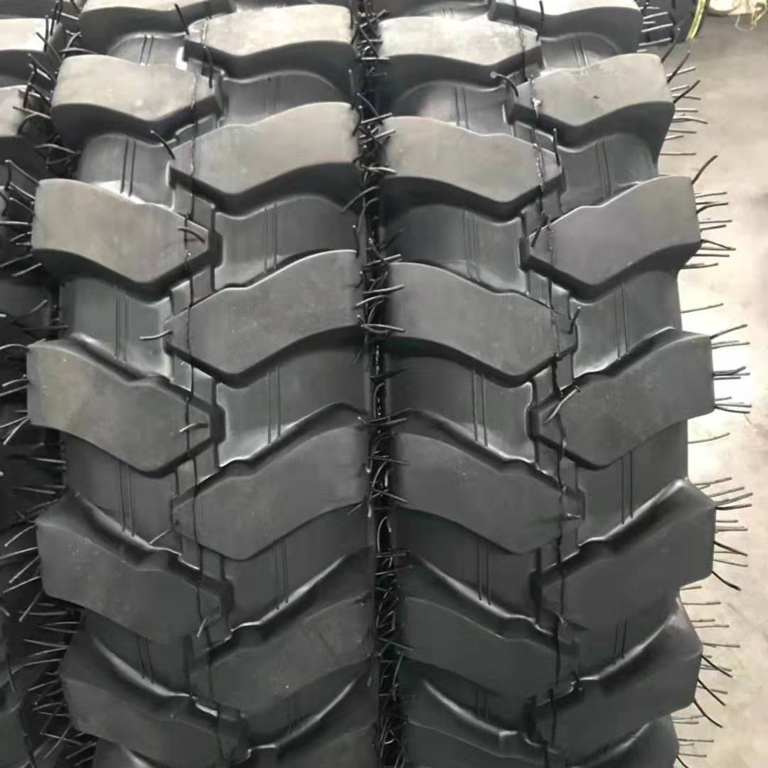 山东厂家批发挖掘机轮胎8.25-16/9.00-16/8.25-20挖沟机轮胎耐磨