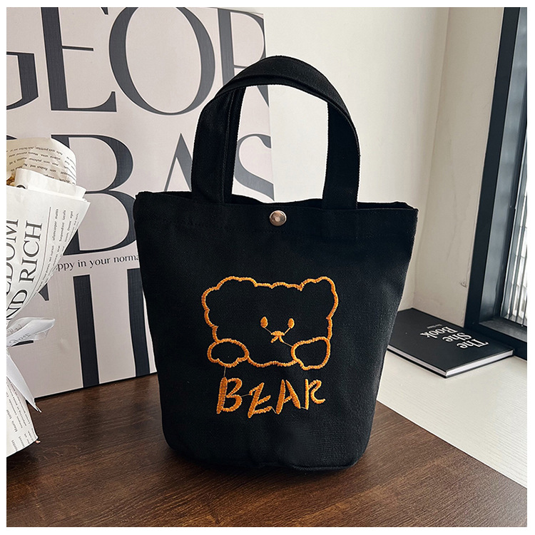 Personalized ladies' bucket bag, versatile and cute canvas bear wholesale, simple Japanese style new handbag undefined