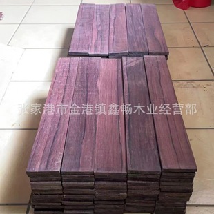 �M�ڰ���ɣ�tľľ�� �R�_��˹��õ��ľľ�� �R�_��˹����֦��̴ľ