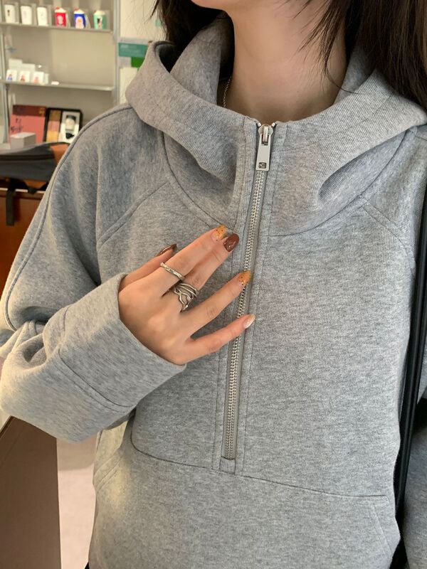 阿一 半拉链纯色短款卫衣女秋季新款宽松休闲灰色美式连帽外套|undefined