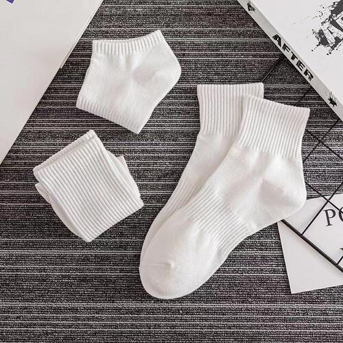 Pure cotton socks mid-tube men and women couples black and white short tube high long ins simple basketball running sports leisure socks