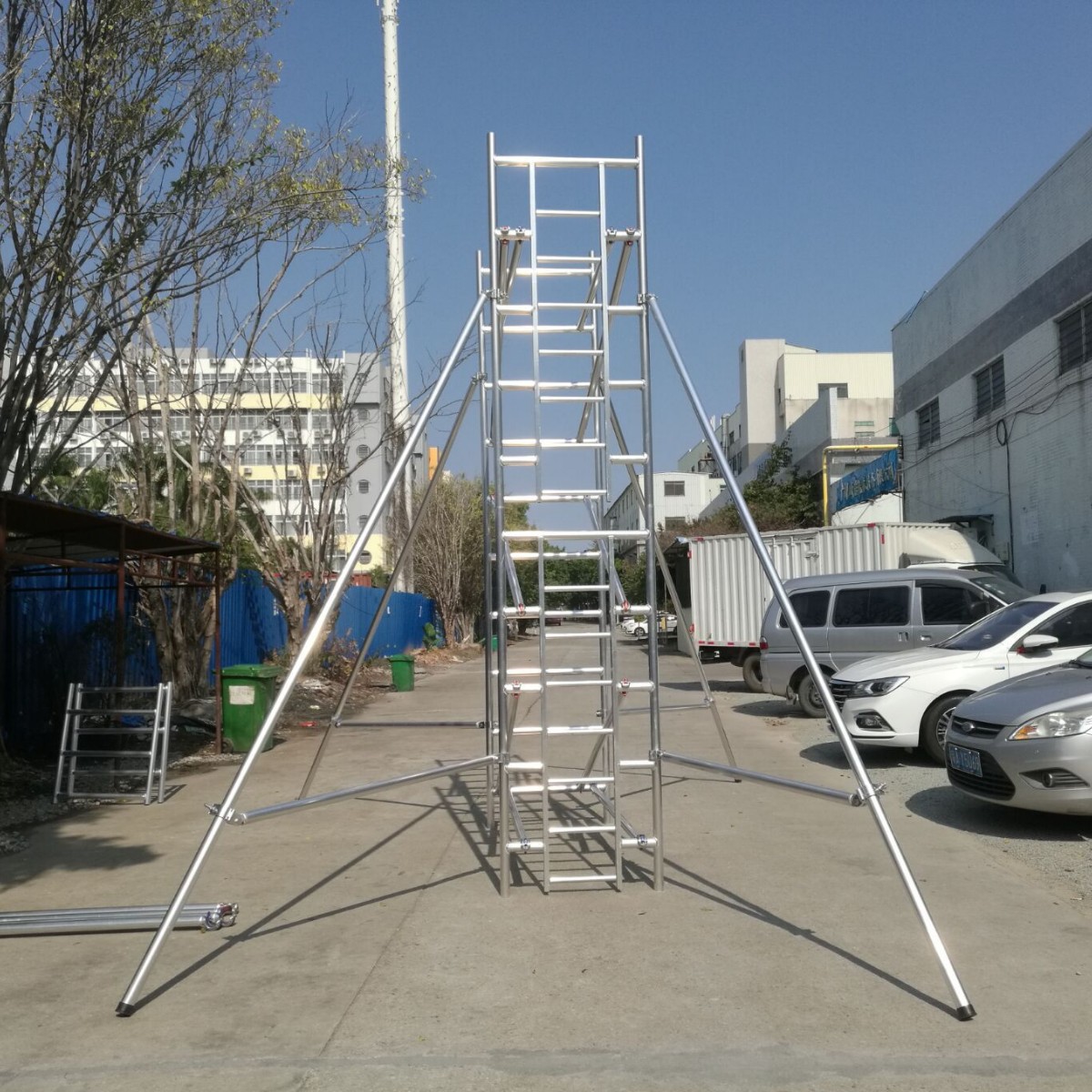 工厂直销移动铝合金脚手架全铝制双宽直爬梯斜梯安全梯爬架