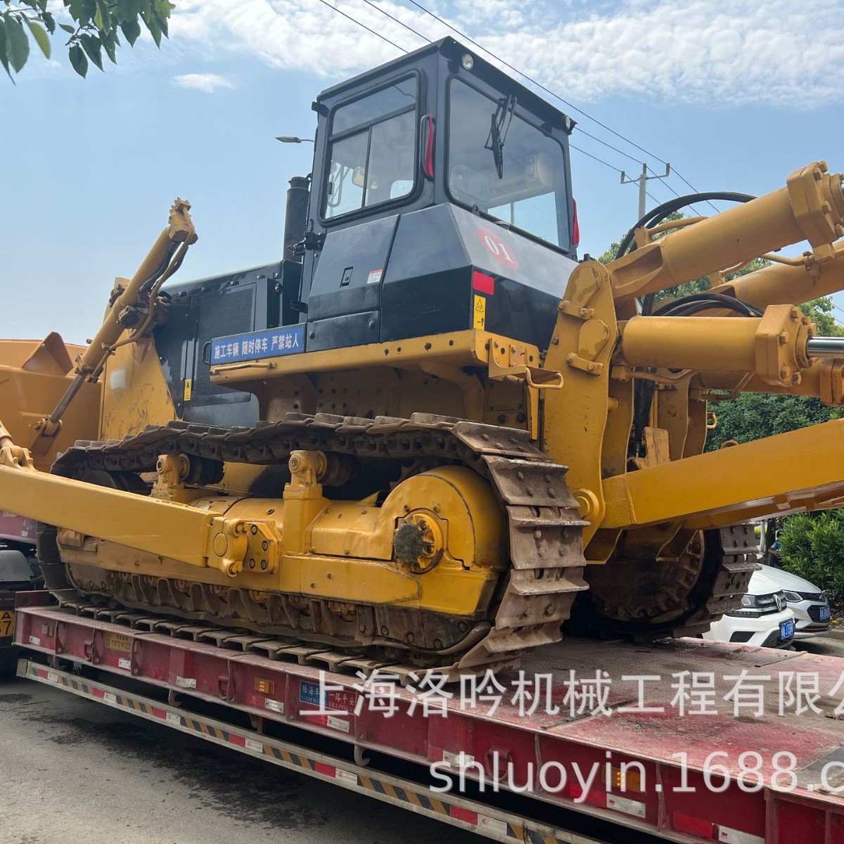 Comercio exterior vendedor de fuerza africana 320 bulldozer 220 tierra seca stock suficiente image 3