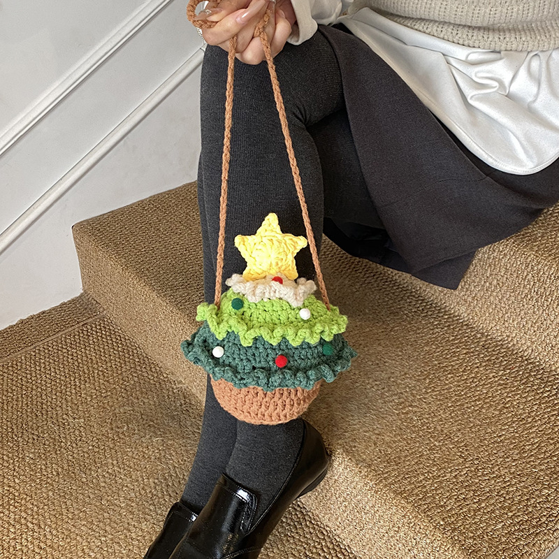 Hand-hooked bolsas de hombro para niños y niñas, dibujos animados lindos bolsas de lana de árbol de Navidad 2025 otoño y invierno nuevas bolsas para niños