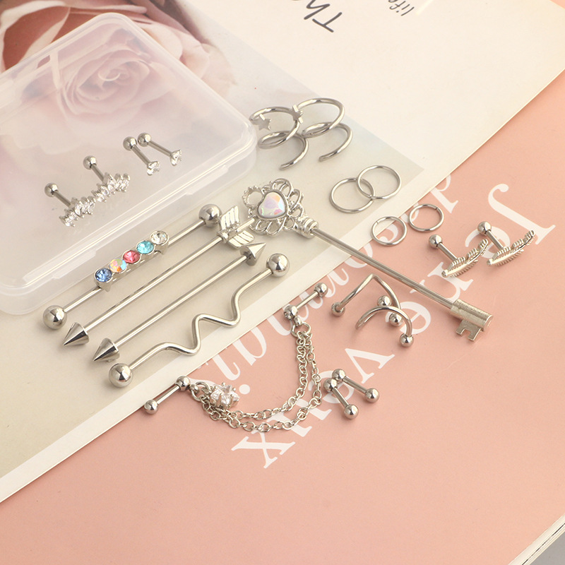 Silver pointed spike labret stud material detail
