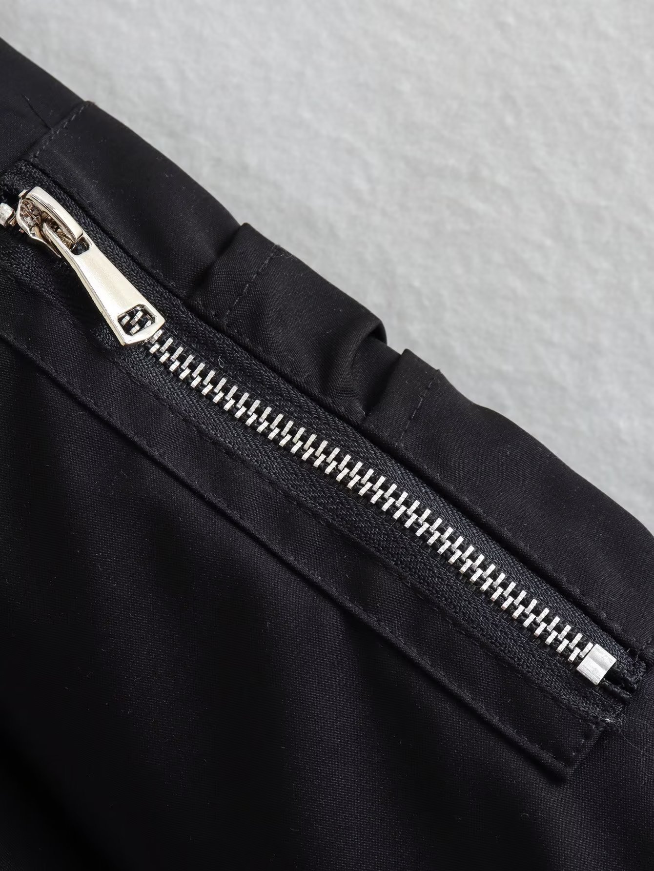 Vêtements pour femmes manteau ample en coton à fermeture éclair pour femme_voghion.com
