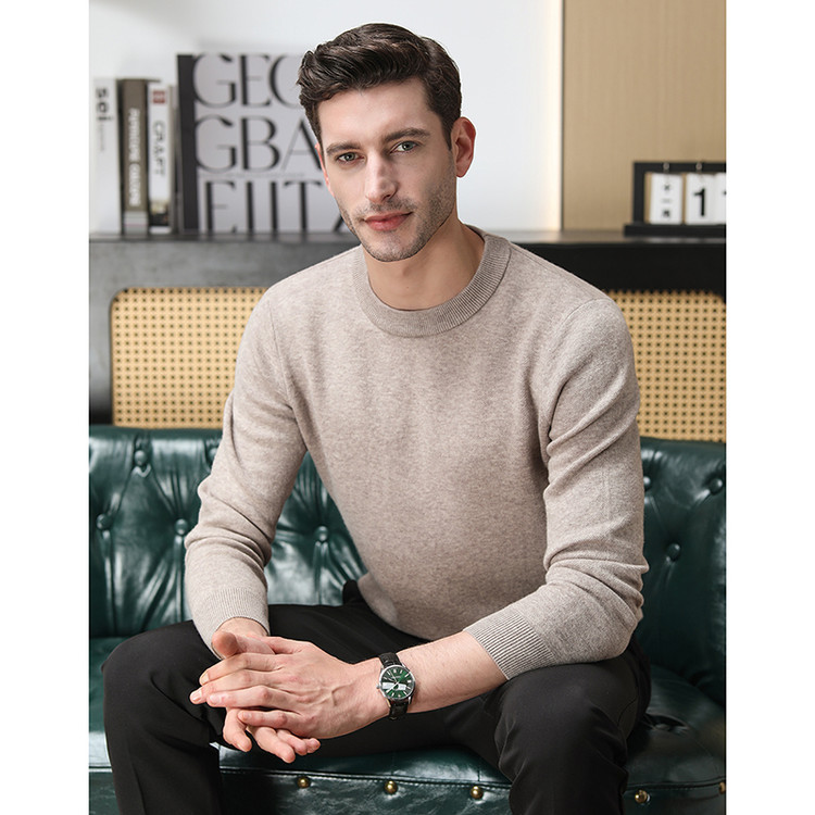 Otoño y invierno nuevo tipo de manga larga nuevo tipo de suéter de punto casual de moda de punto hoodie de cuello redondo simple suéter versátil