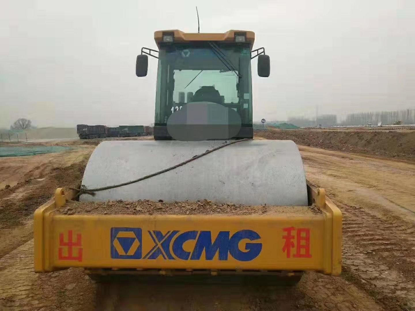 Guangdong Guangxi tiene un mercado 202 XCMG Liugong 22J rodillo