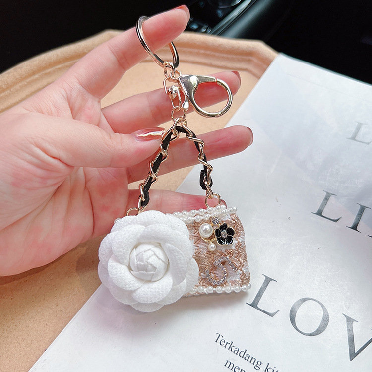 Glam Sweet Flower Alloy Cloth Women's Bag Pendant Keychain display picture 4