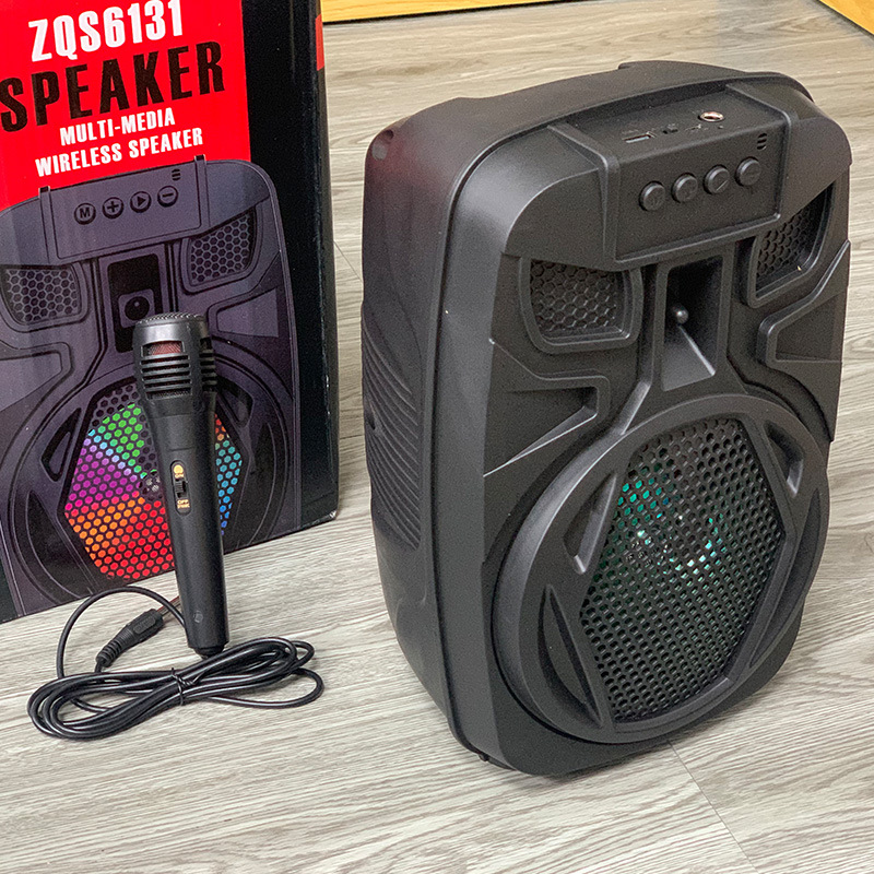 Nuevo ZQS6131 Bluetooth inalámbrico de audio de gran volumen portátil de color de luz portátil de 6,5 pulgadas altavoz de baile cuadrado