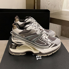 減震彈簧巴黎老爹鞋女2022秋季新款透氣增高顯瘦運動網紅風男女款