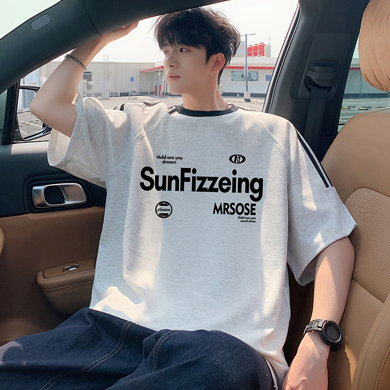 Breathable brand short sleeve T-shirt with a round collar