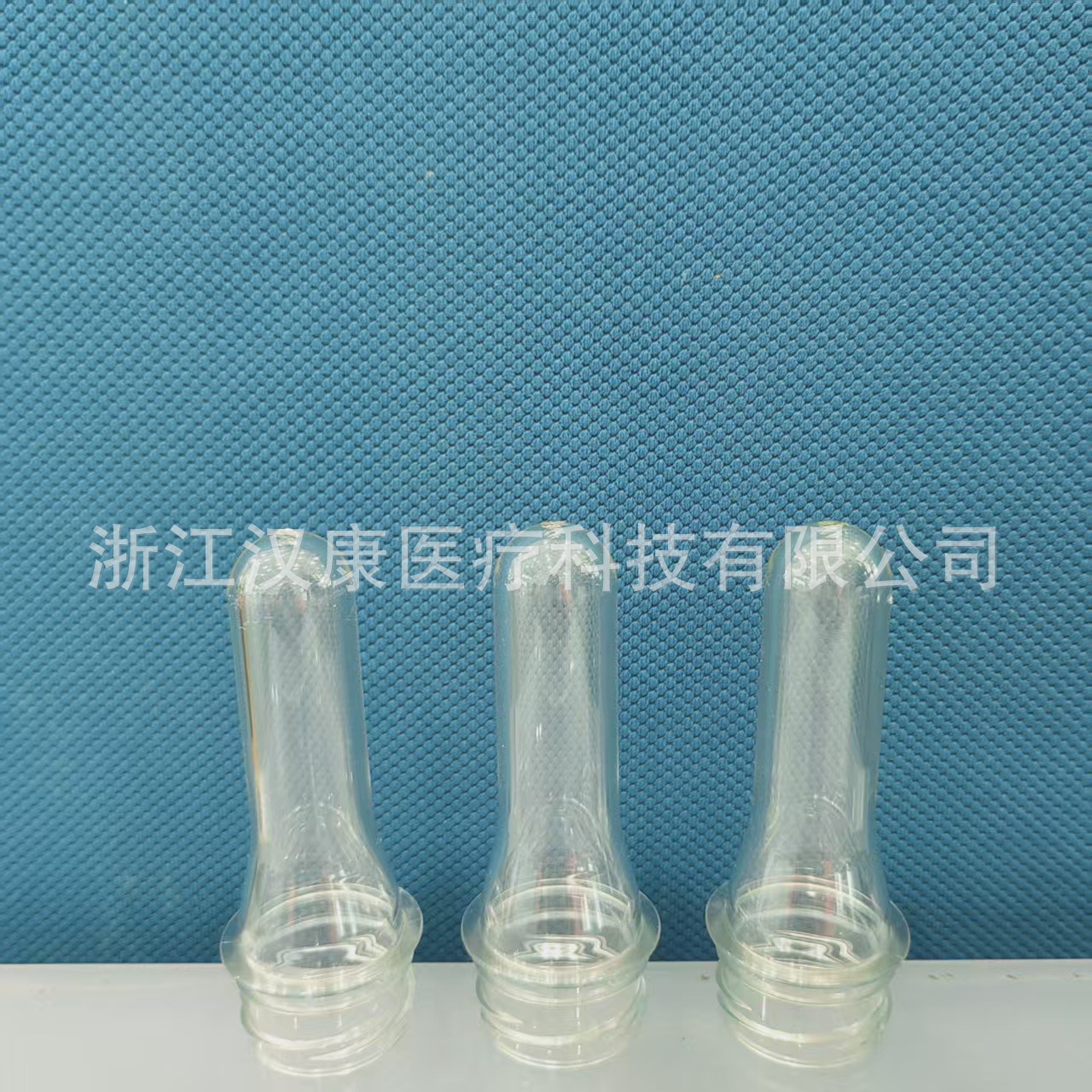 8f29812bc43079f14b5c1f99d83446