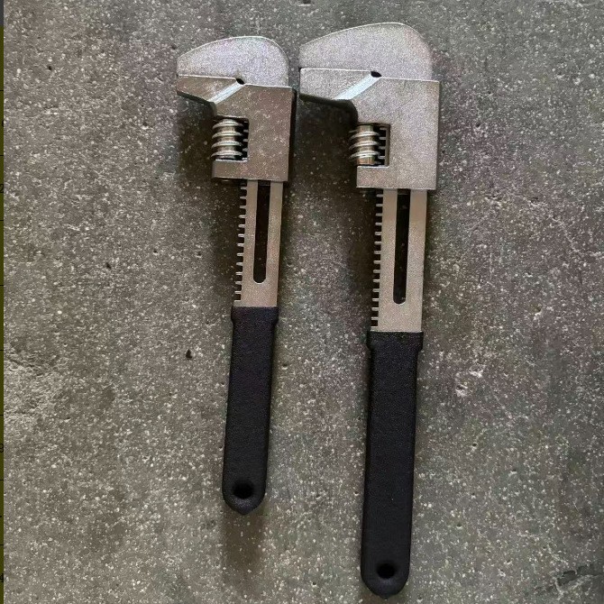 型大开口工业级活扳手  360度死角大小通吃快速扳手活扳手