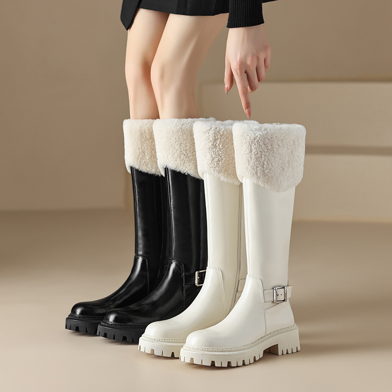 冬季新款时尚厚底雪地靴女真皮高筒羊毛皮带扣长筒靴子东北大棉鞋