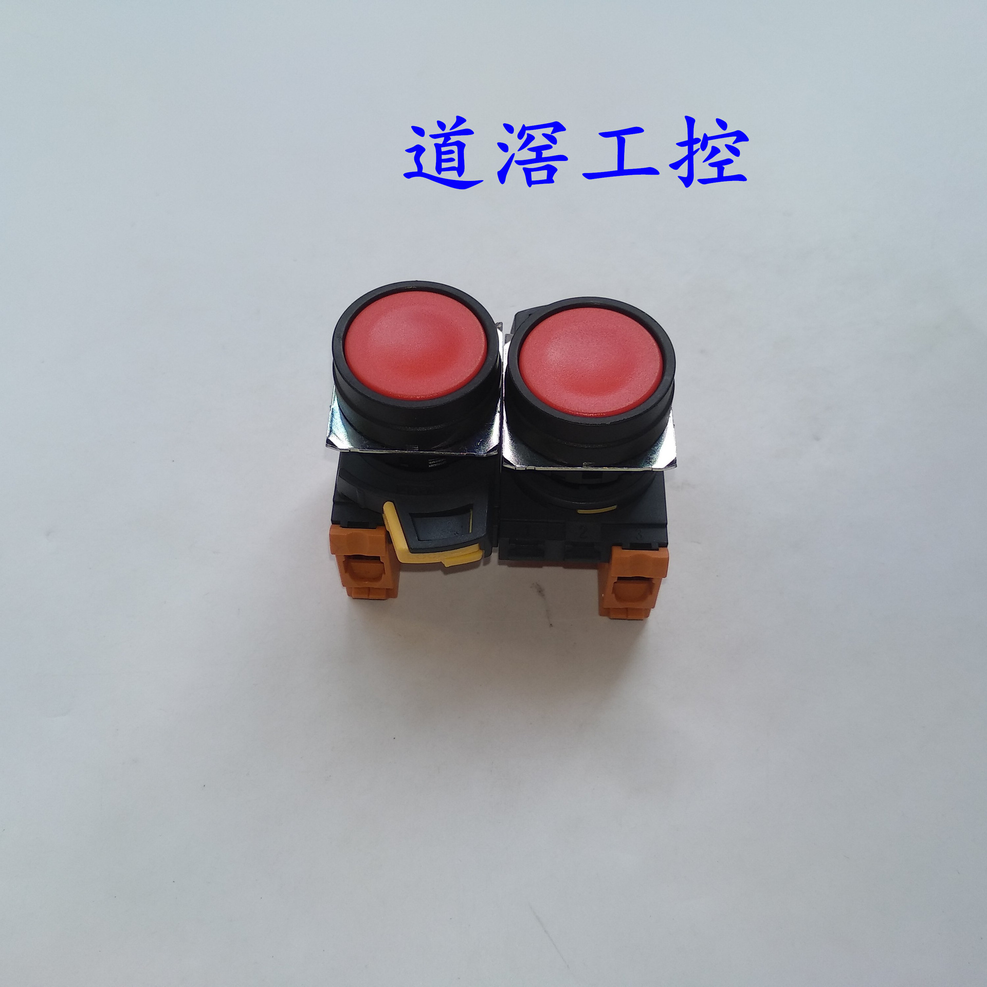 A22NN-BNA-NRA-G002-NN   欧姆龙OMRON按钮开关