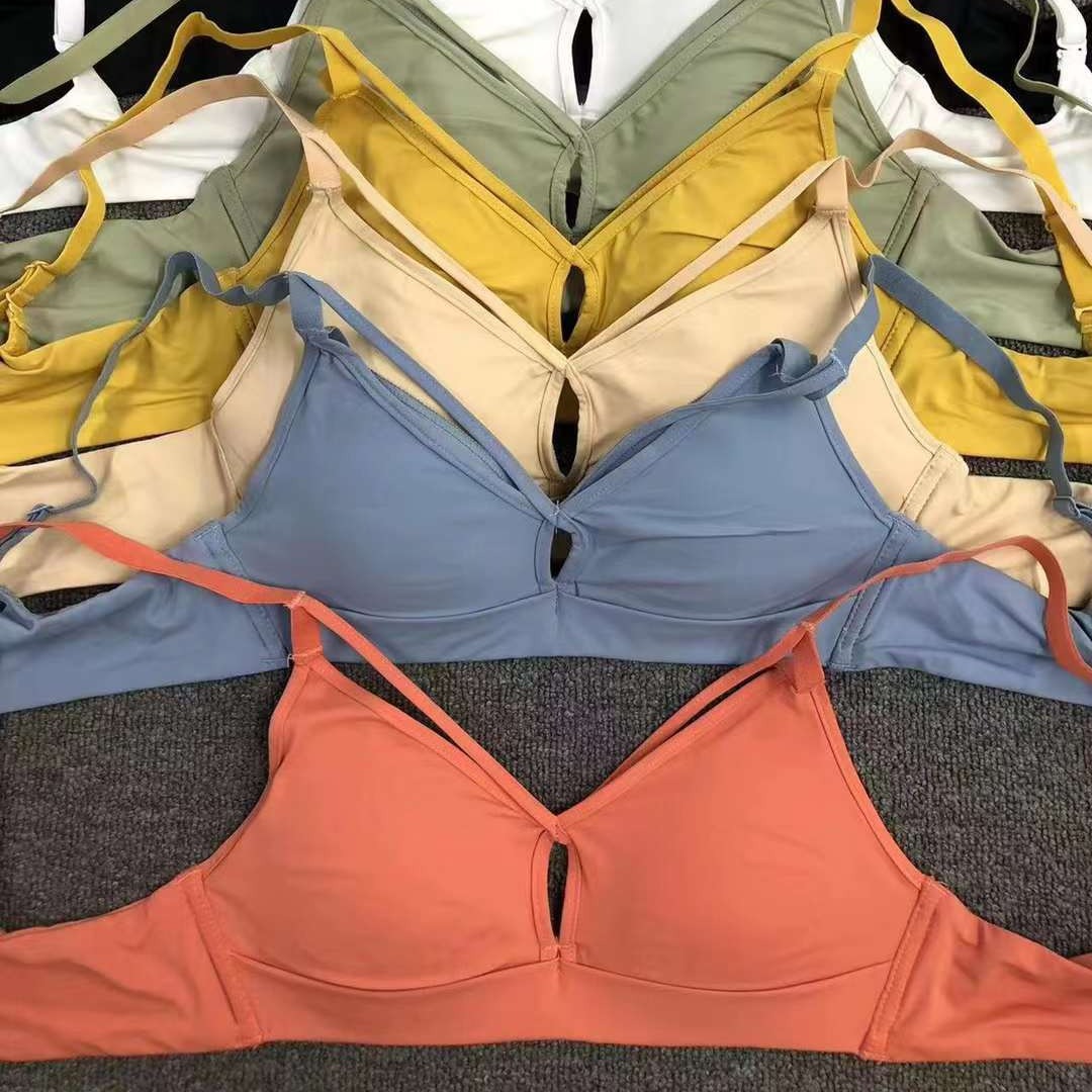 Inventario de productos de cola del sudeste asiático nuevo en línea celebridad en vivo joven lisa reunida ropa interior sin huellas reunida sujetador sujetador