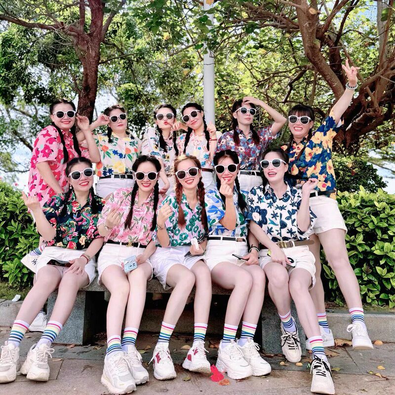 80s and 90s retro short-sleeved floral shirt for women, summer loose-fitting niche artistic vintage Hong Kong style dance top 80s and 90s retro short-sleeved floral shirt for women, summer loose-fitting niche artistic vintage Hong Kong style dance top