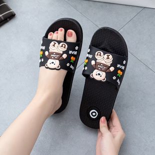 ��ЬŮ�����⴩�r�оӼҼҾӿɐ�2021�¿�Ůʿ��������ЬŮ���ļ�