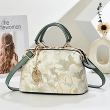 包包女包2025新款大容量斜挎包高级感时尚潮中包通勤休闲手提包