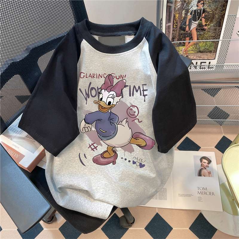 2024 New Donald Duck Printed Short-sleeved T-shirt Women's Summer Loose Western-style Age-reducing Color-matching Ras Shoulder Half-sleeved Top