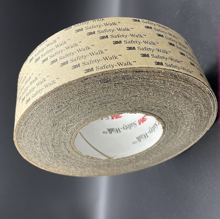 3M620防滑胶带 机械行人通行区域用减少划到和摔跤危险