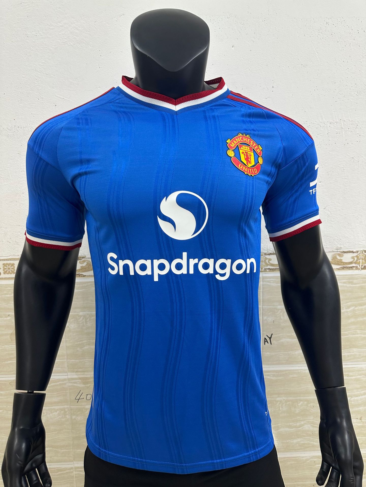 2627 Manchester United second guest