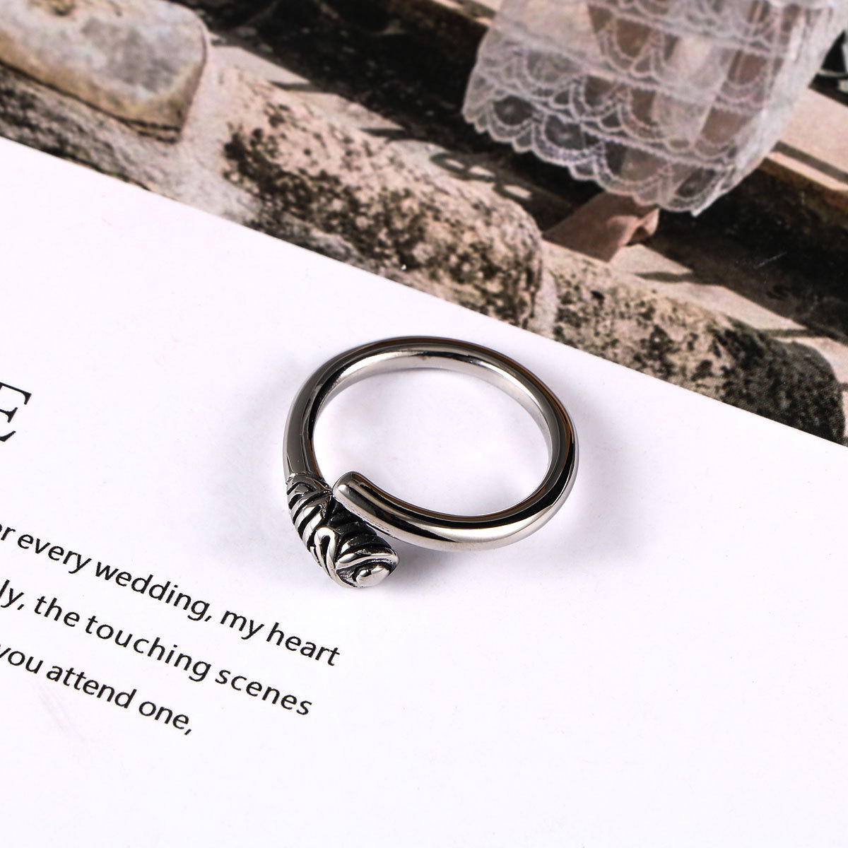 ������Ʒ �ɻ�������Ѹֽ�ָ ϸȦ��ԼŮʿ����ָ��SA952