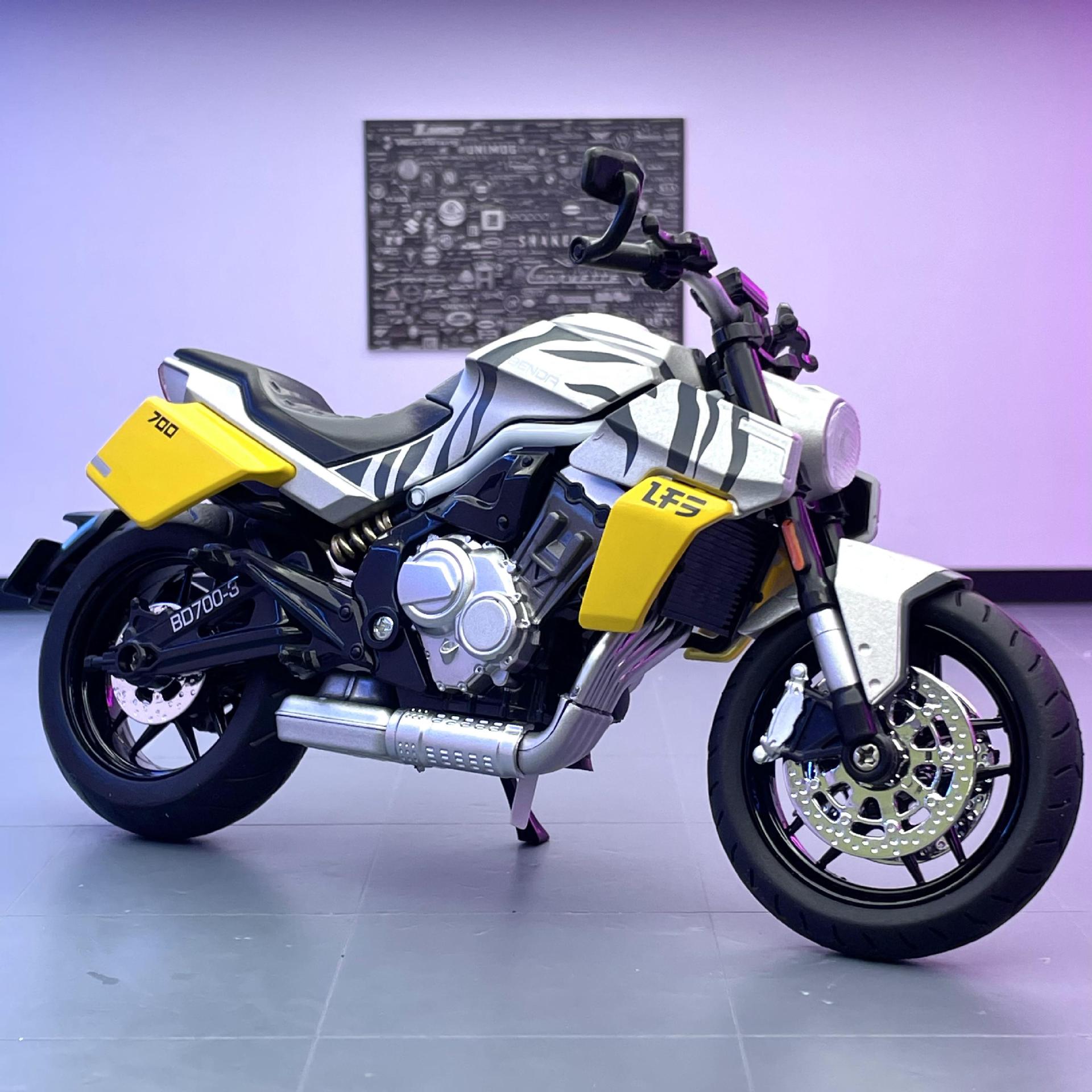 Huayi genuino autorizado aleación modelo de coche 1:12 Tang Dao LFS720 luz sonido juguete motocicleta adornos