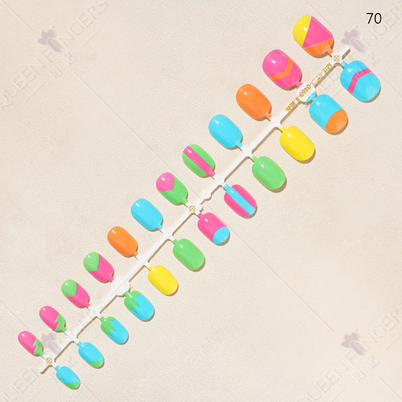 Nuevo manicure 24 piezas de banda de desgaste de uñas productos terminados manicure niños parches manicure productos terminados manicure