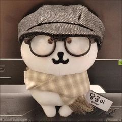 13cm自嘲熊童衣方大同帽子メガネ綿人形冬人形マフラー