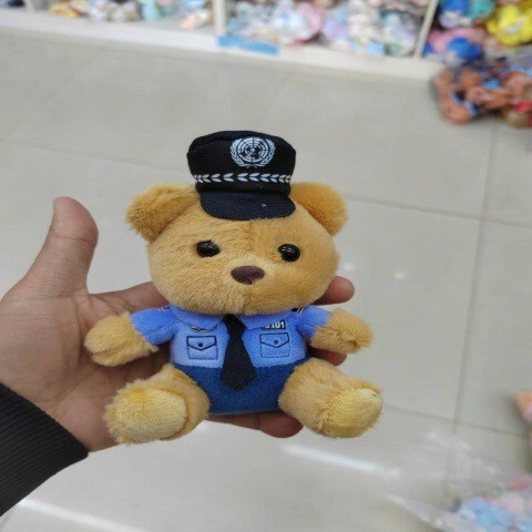 警察の熊のぬいぐるみのペンダントのキーホルダーメーカーのネットの赤い交通警察の熊のぬいぐるみのペンダントの公の子のカバンのペンダントの卸売り|undefined