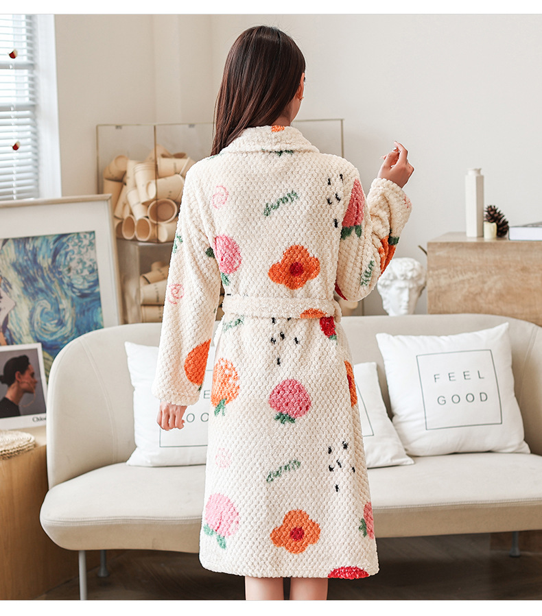 Women's Thickened Flannel Bathrobe With Fleece Lining For Winter_voghion.com