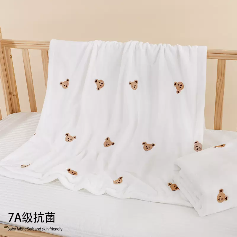 婴儿盖毯春秋冬幼儿园小被子新生儿宝宝抱毯午睡毯子卡通刺绣绒毯