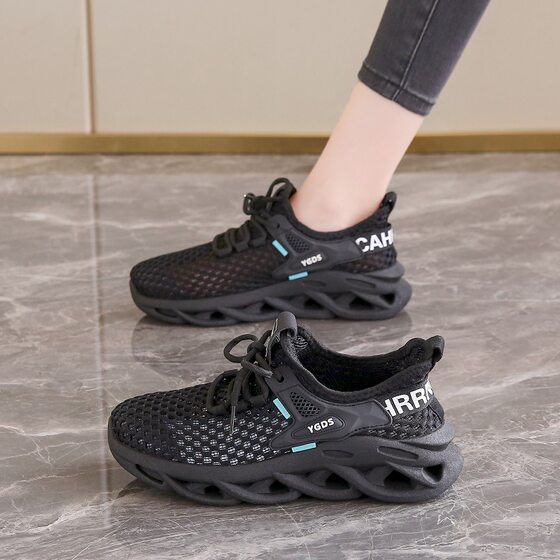 Cross-border Feeling Mesh sneaker Women's Summer 2024 New Hollow Breathable Mesh Soft Bottom Running Shoes