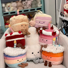 英国jellycat趣味樱桃蛋糕玩偶可爱毛绒玩具礼物送礼女生节日礼物