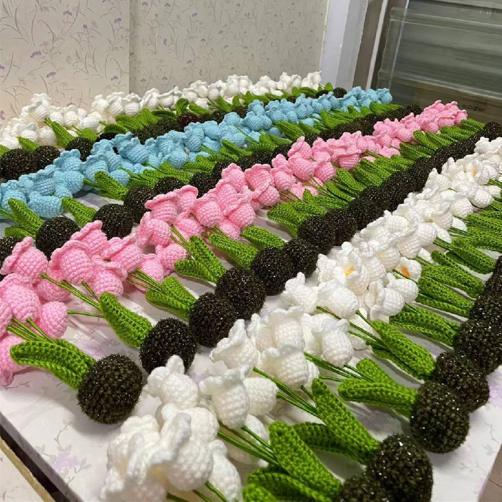 Flores de lirio de los valles tejidas a mano con hilo de ganchillo, flores artificiales, flores de campanilla, flores falsas, lirios de los valles artificiales, productos terminados al por mayor de ganchillo.