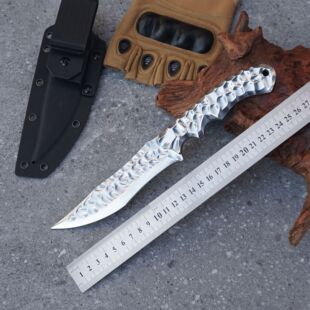 �S�ҟ��N����Ů��һ�w����CNCֱ�������ղص���y�����h���ؿ�Ұ