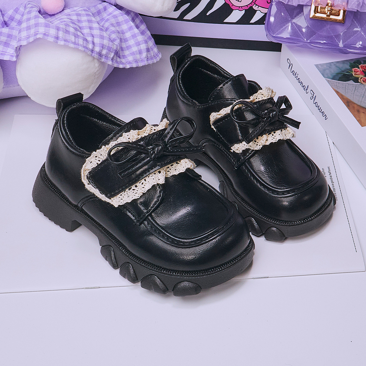Girls' Small Leather Shoes, Thick-Soled Warm Dance Shoes, Autumn and Winter Non-Slip Round Toe Surface Fleece-Lined, Fashionable Kidsren's British Style