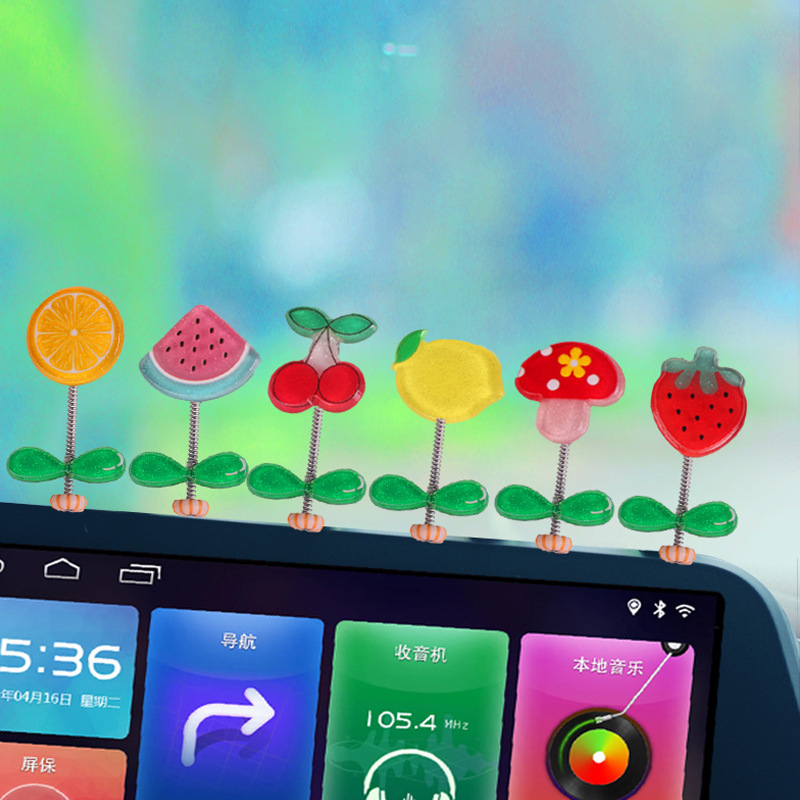 Adornos creativos para automóviles, resorte de la cabeza del automóvil, lindo mobiliario de frutas oscilantes, descompresión, accesorios para automóviles, celebridades de Internet de escritorio