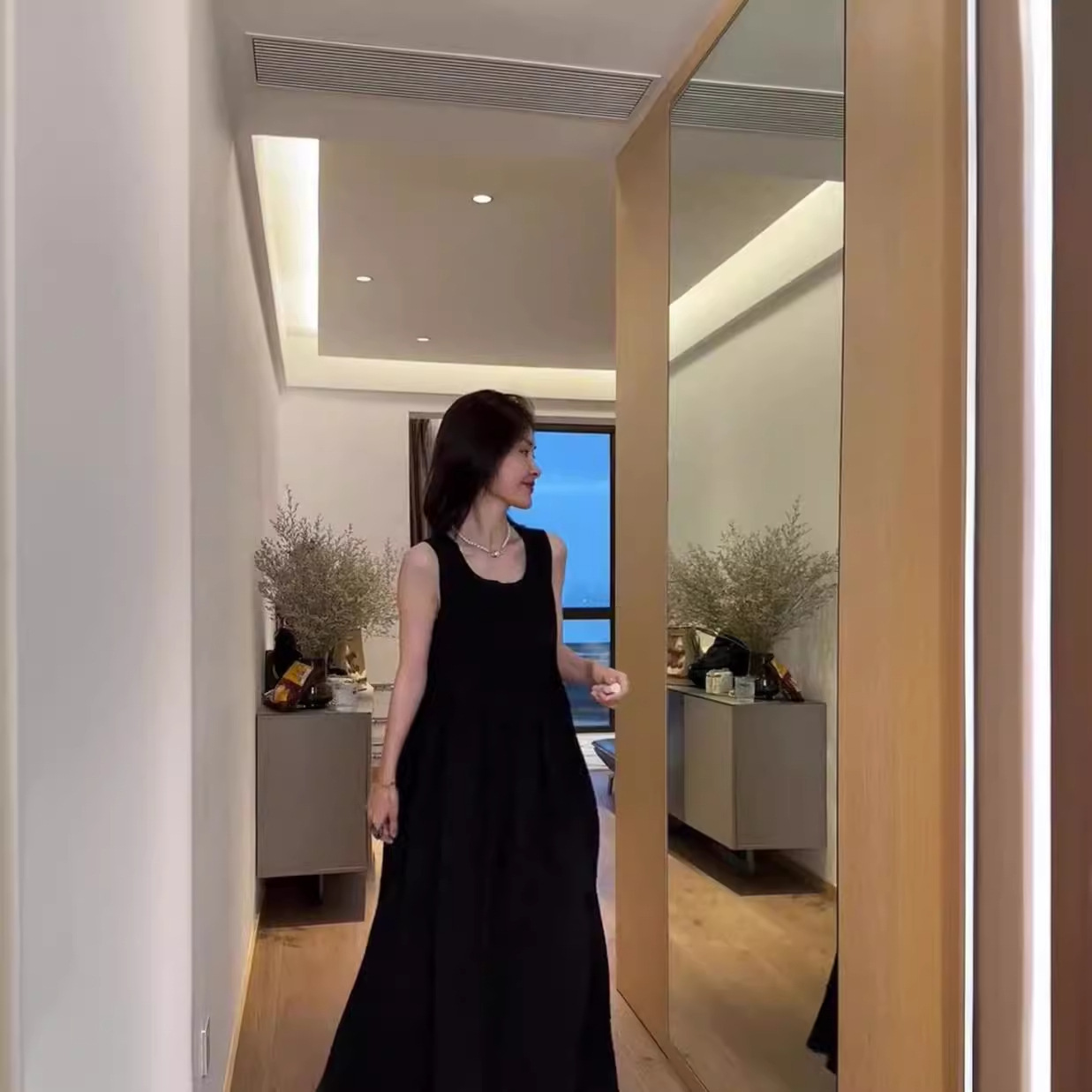 Váy liền không tay dài phong cách Hepburn Pháp, dáng suông thắt eo, phù hợp nữ mùa hè — Màu đen, Màu trắng